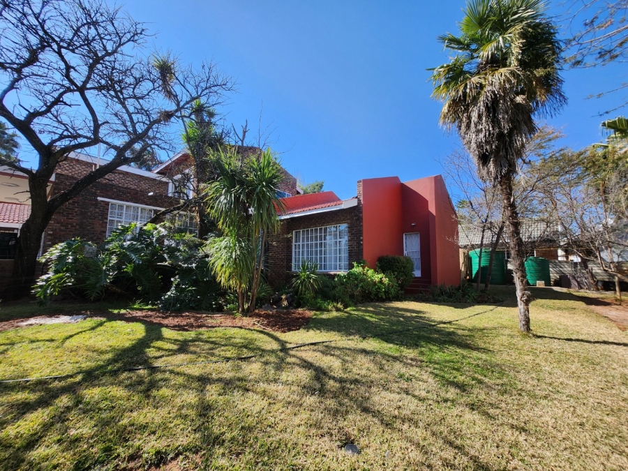 4 Bedroom Property for Sale in Wilkoppies North West